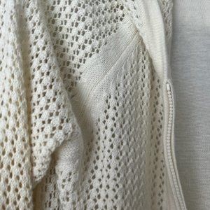 NWT Fabletics Size Large Cream Sweater Zip Up Jacket Hoodie